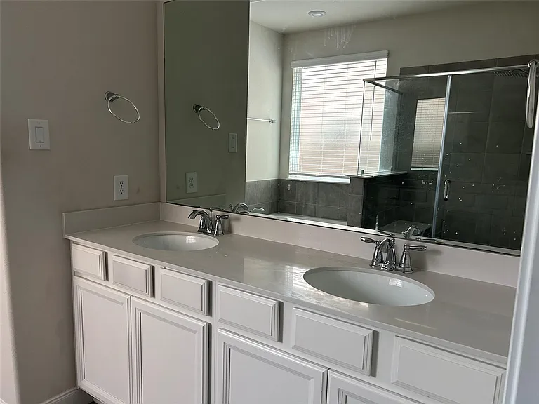 4326 Pale Fox Ln — Photo 5