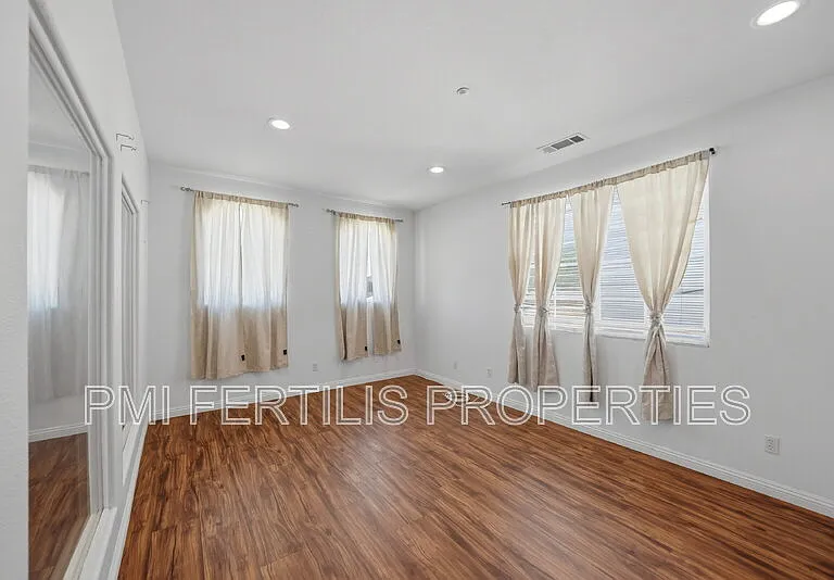 7167 Elsa Ct — Photo 25