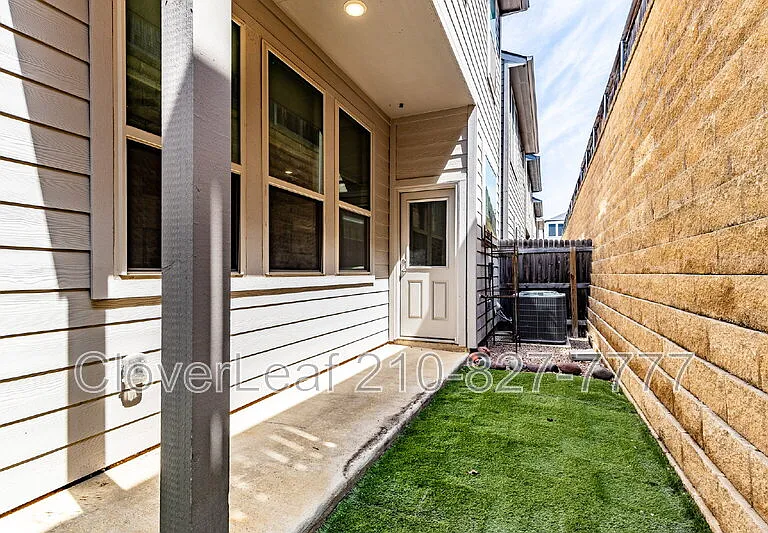 6446 Babcock Rd #35 — Photo 31