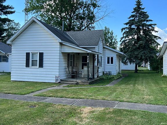 4th image of this home