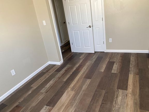 3rd image of 623 Beach 64th St Fl 2