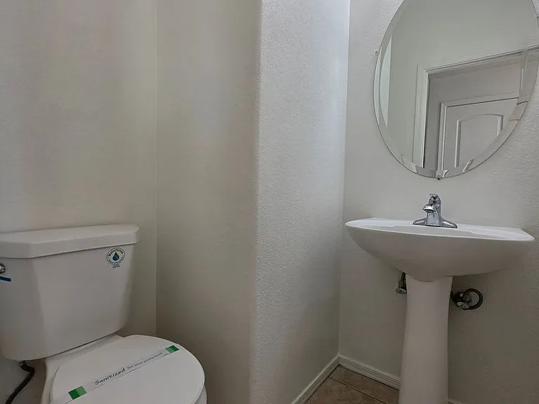 1886 E Don Carlos Ave #141 — Photo 10