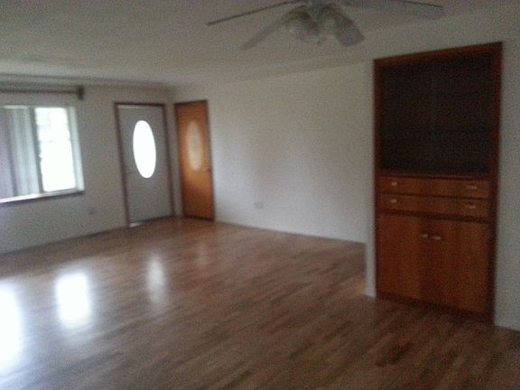 2nd image of 10609 Rowland Ave SW