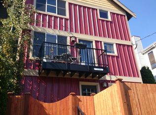 836 NW 52nd St #A, Seattle, WA 98107