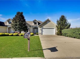 115 Pebble Beach Ln, Lake Ozark, MO 65049