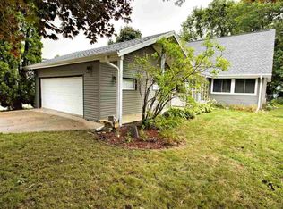 1424 S Mason St, Appleton, WI 54914