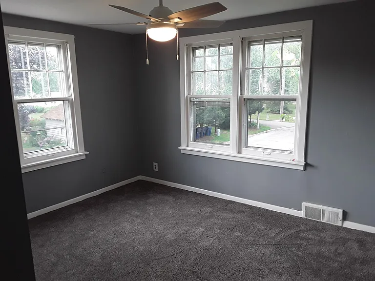 188 E North Ave #2 — Photo 3
