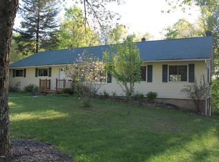 3126 Hemlock Hill Rd, Pocono Pines, PA 18350