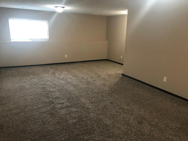 5629 N Lycee Ct — Photo 11