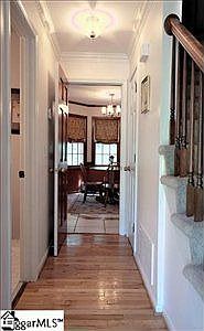 3rd image of 101 Fox Hollow Ct