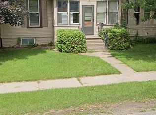 155 E Scott St, Omro, WI 54963