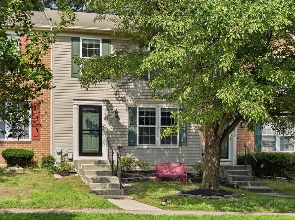 1037 Chestnut Cove Dr, Baltimore, MD 21226