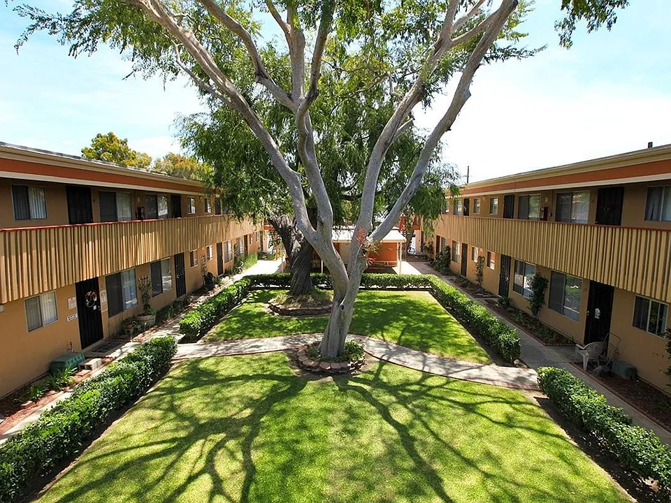 Village Green Apartment Homes