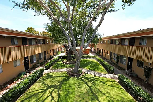 Village Green Apartment Homes Photo 1 Village Green Apartment Homes Photo 1