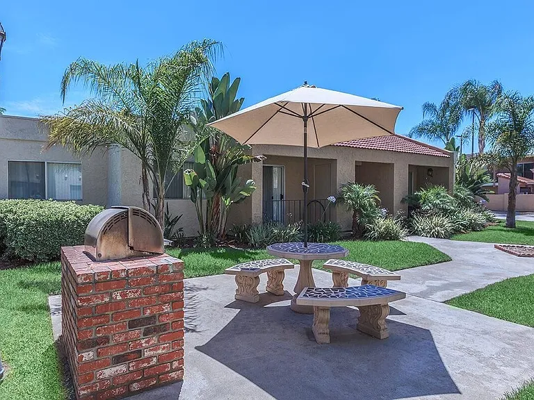 Evergreen Villas — Photo 12