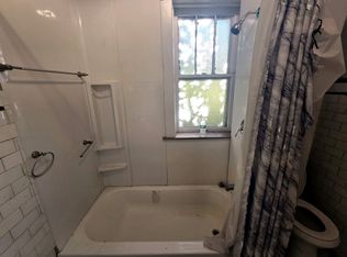 (Undisclosed Address), Saint Louis, MO 63111