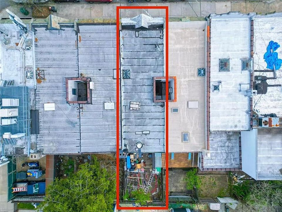 2nd image of 3617 Quentin Rd