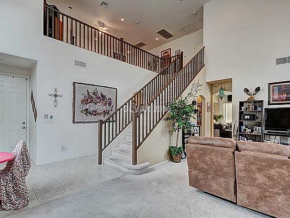 3rd image of 4909 Celsion Rock St
