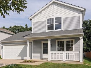 388 E Camden Ln, Round Lake Beach, IL 60073