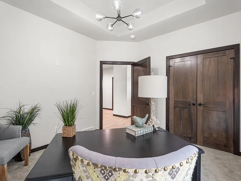 1115 S Foss Ave — Photo 21
