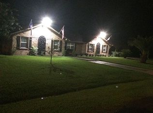 8825 Jean Dr, Beaumont, TX 77707