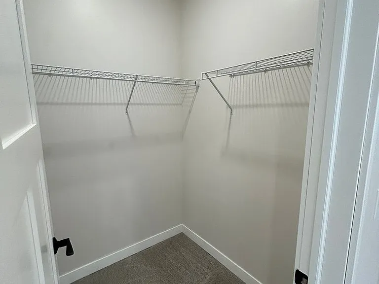116 W Main St — Photo 8