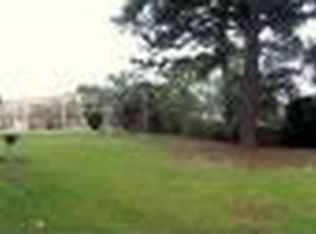 104 Lakeshore Dr, Savannah, GA 31419