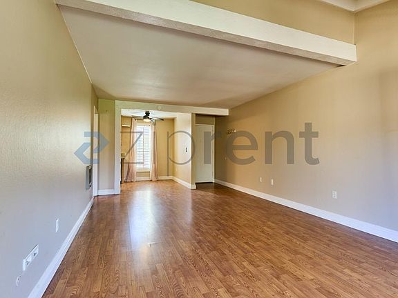 5th image of 1010 W Macarthur Blvd APT 47