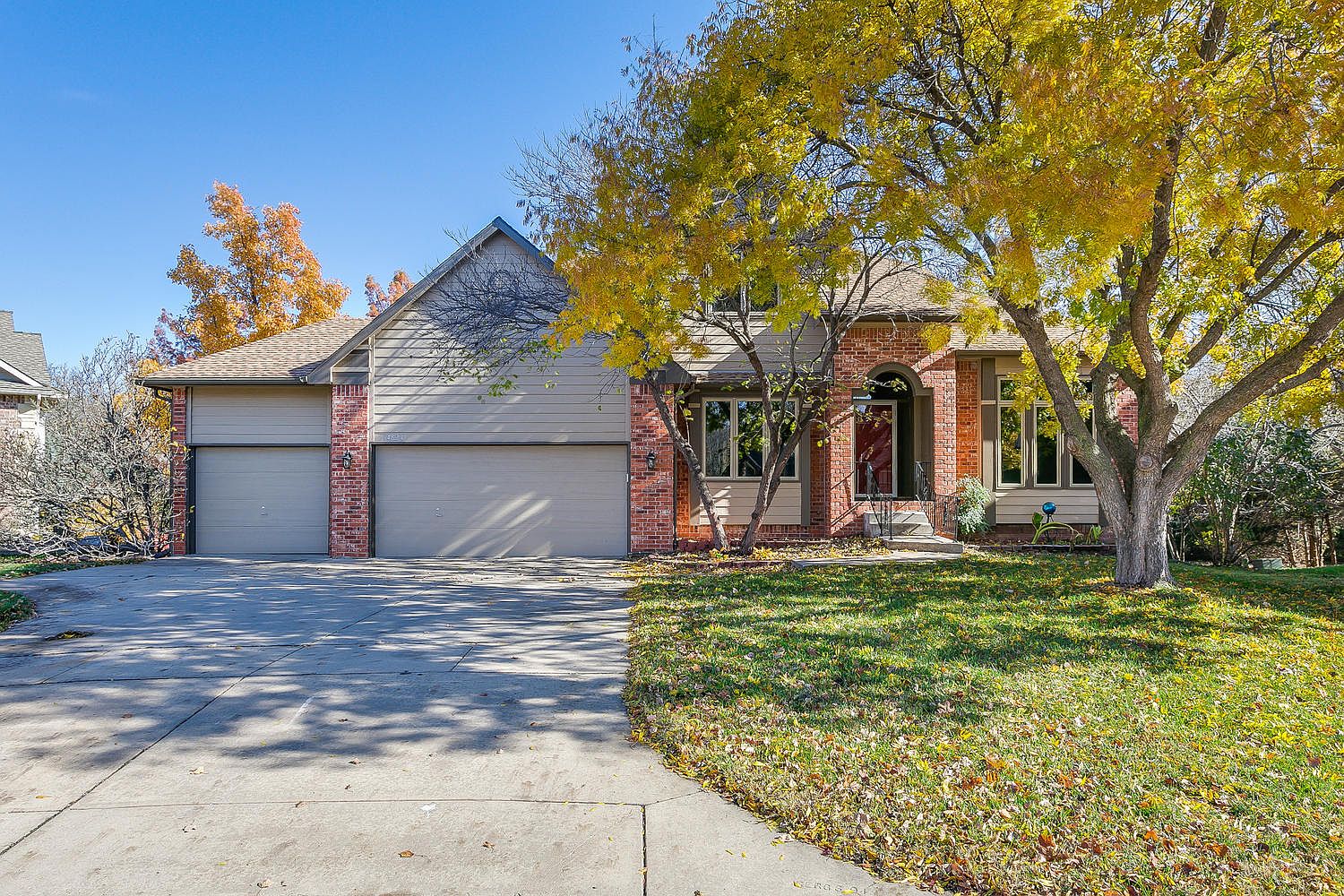 hatake2★ 14824 Z Cir, Omaha, NE 68137 | Zillow