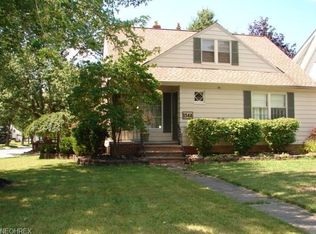 1548 Holmden Rd, South Euclid, OH 44121