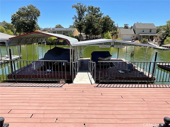 2nd image of 554 Keys Blvd