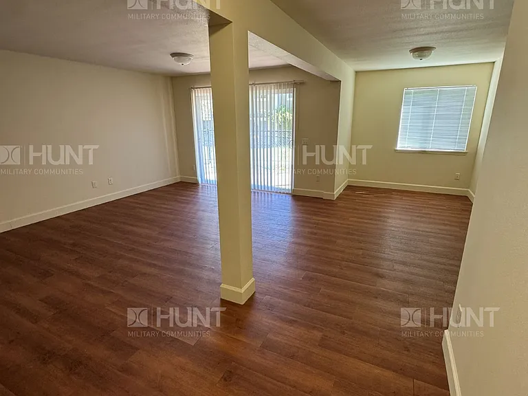 3020 Albacore Cir #B10 — Photo 5
