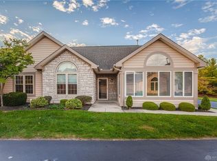 9 Villa Pointe Dr, Springboro, OH