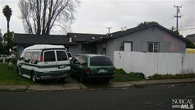 1st image of 102 Jill Ln