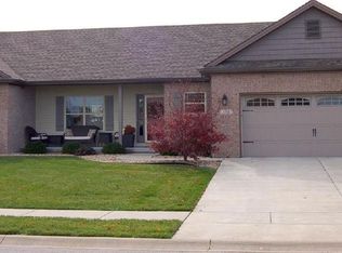 3353 Deerbrook Dr, Columbus, IN