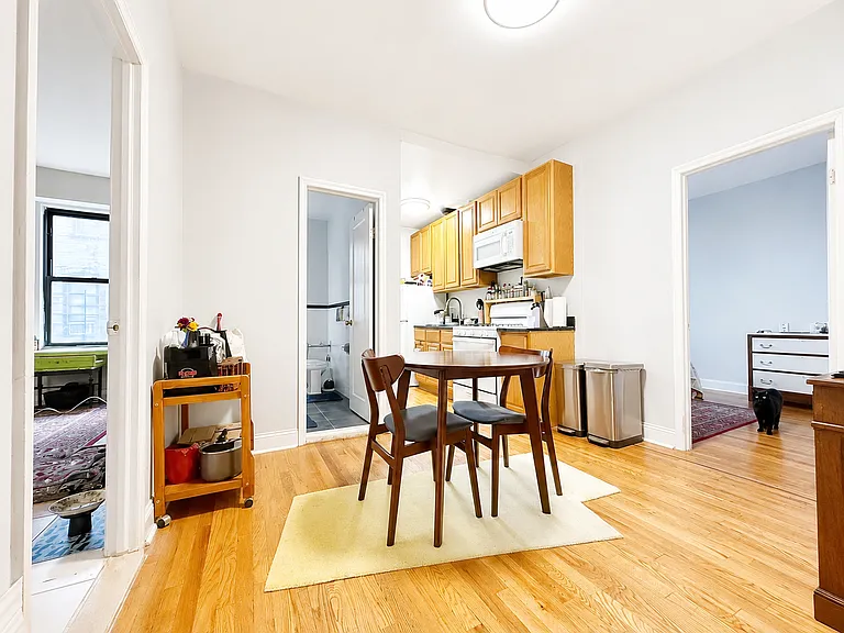 550 Ocean Ave #1B — Photo 1