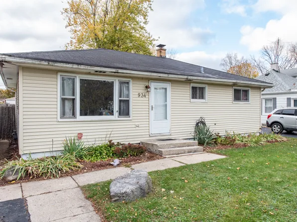 934 Park Ave, Winthrop Harbor, IL 60096
