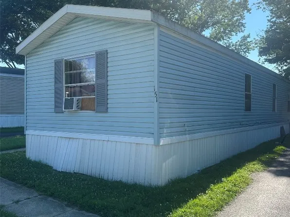 151 Honeybrook Cir, Girard, PA 16417