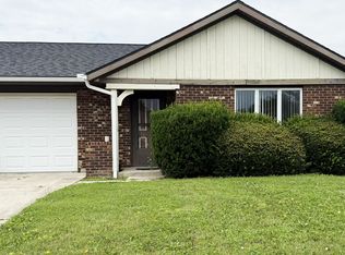 2064 Edgewood Dr, Lima, OH 45805