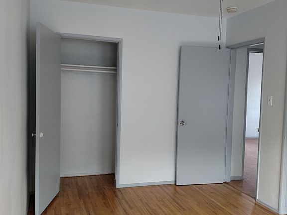 4th image of 5909 Whitnall Hwy APT 3