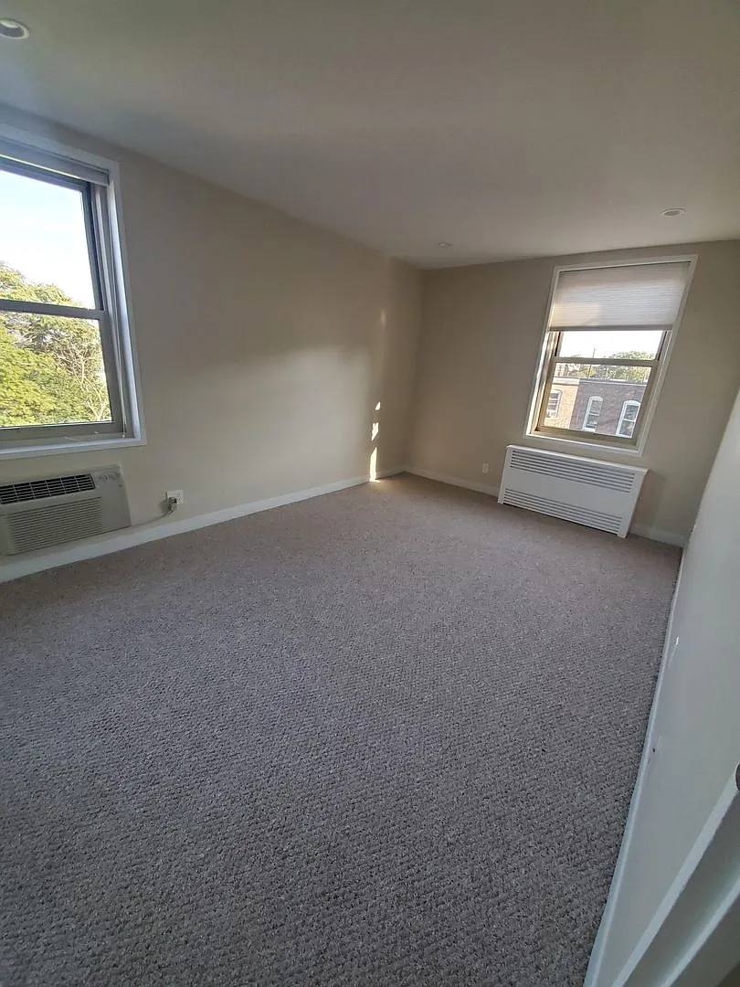 2 bed/1 bath in Brighton — Photo 4