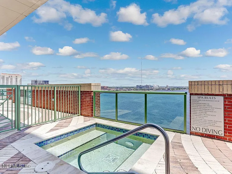 1431 Riverplace Blvd #2302 — Photo 42