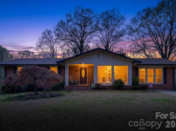 1217 Ebinport Rd, Rock Hill, SC 29732