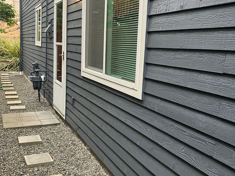 3231 S Hudson St #B — Photo 8