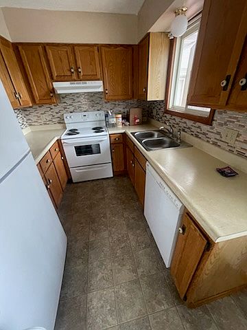 1st image of 700 W Livingston St APT 1