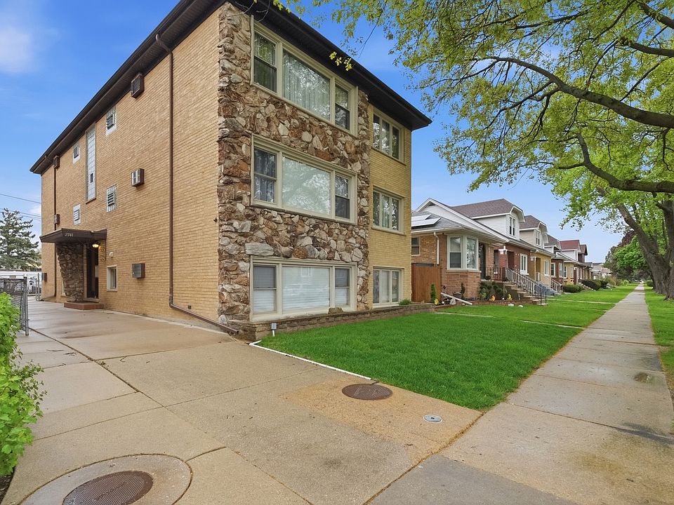 1st image of 2741 N 75th Ct #101