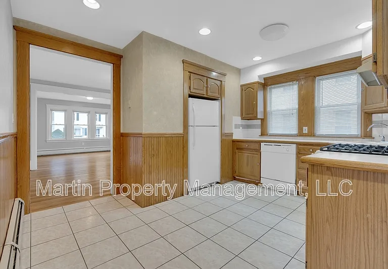 6 Stirling St #1 — Photo 6