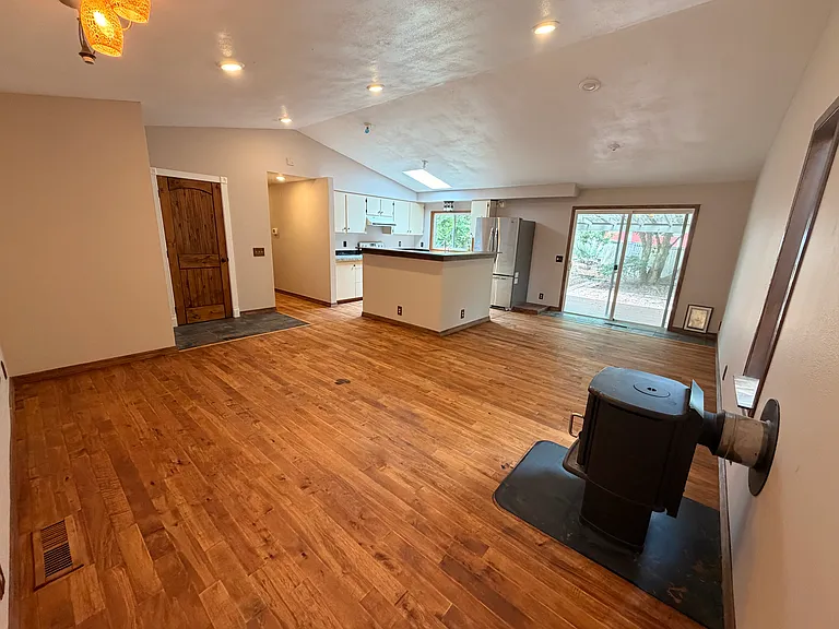163 Thomason Ln #1 — Photo 9