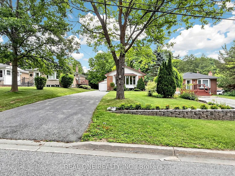 49 Bayview Pkwy — Photo 2