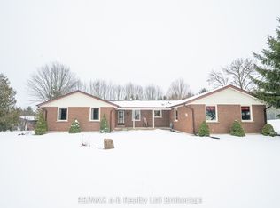 660 Goshen Rd, Norfolk County, ON N4G4G7